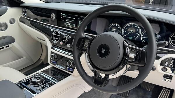 2023 Rolls-Royce Ghost Ghost Extended - Image 3